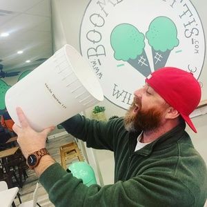 Meet your Posher, Chris